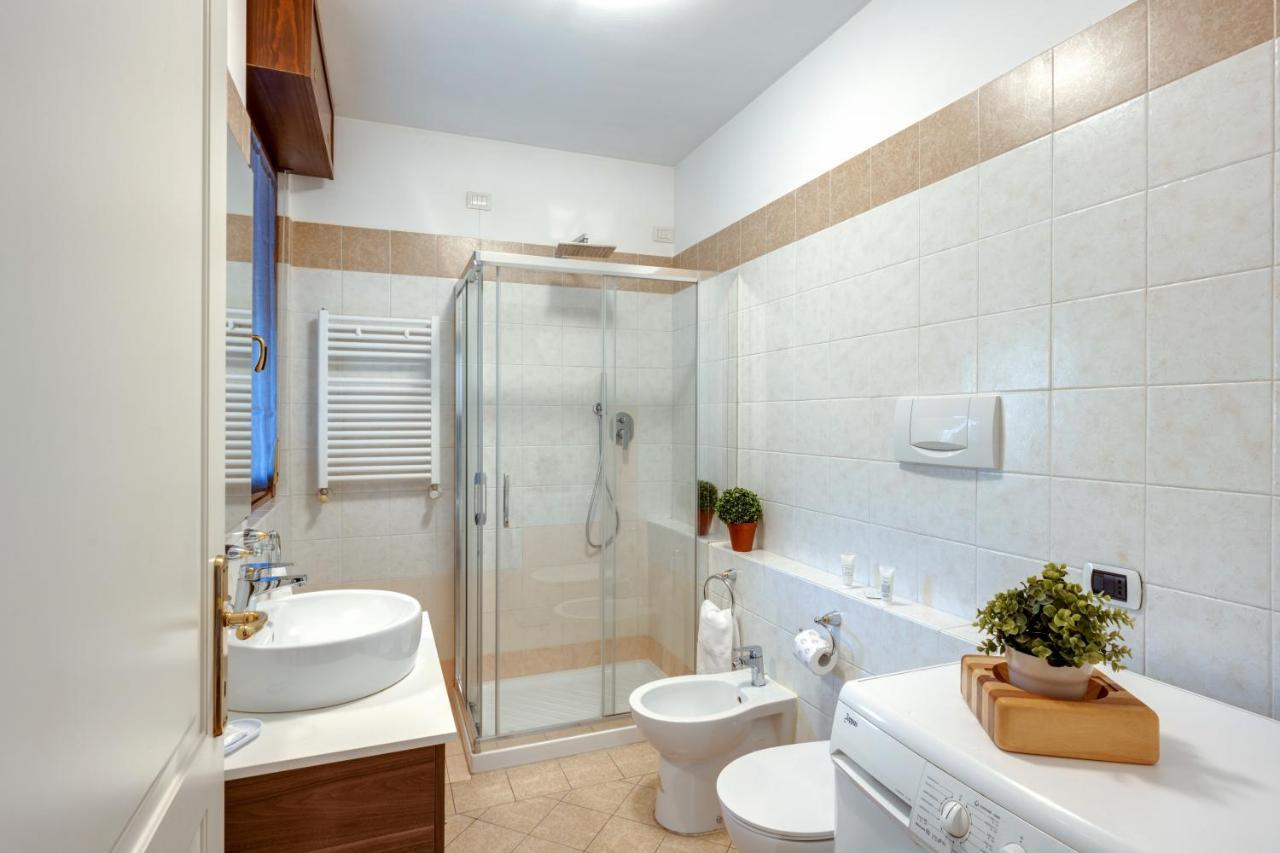 Il Broletto Apartment - Affitti Brevi Italia Lecco Buitenkant foto