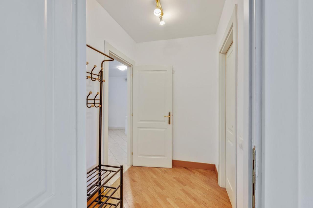 Il Broletto Apartment - Affitti Brevi Italia Lecco Buitenkant foto
